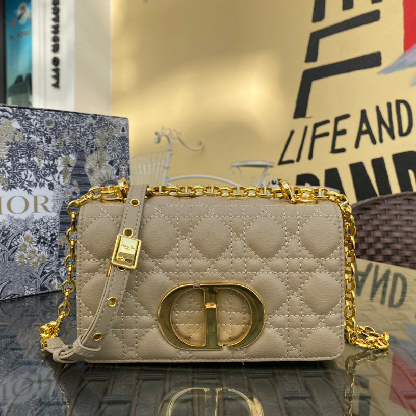 R Caro 5 colors XC16051001