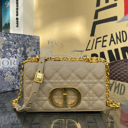 R Caro 5 colors XC16051001