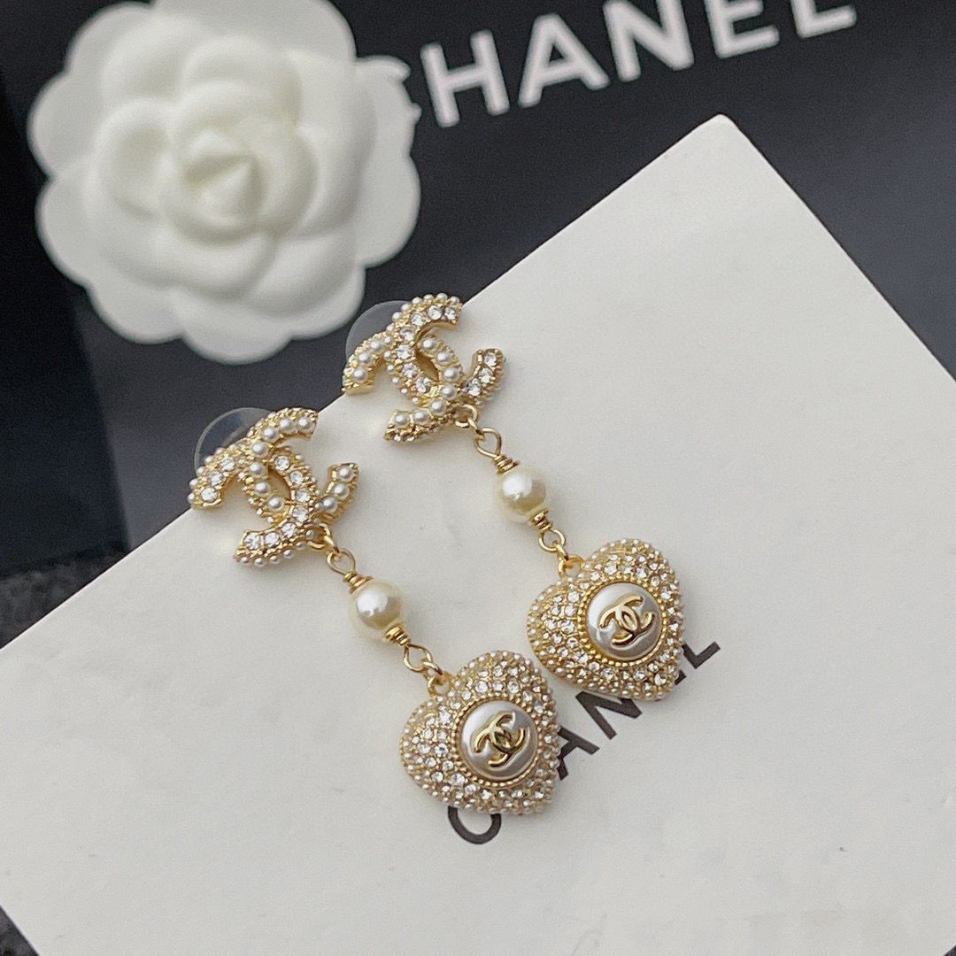 Love Earrings and Earrings PD10042505