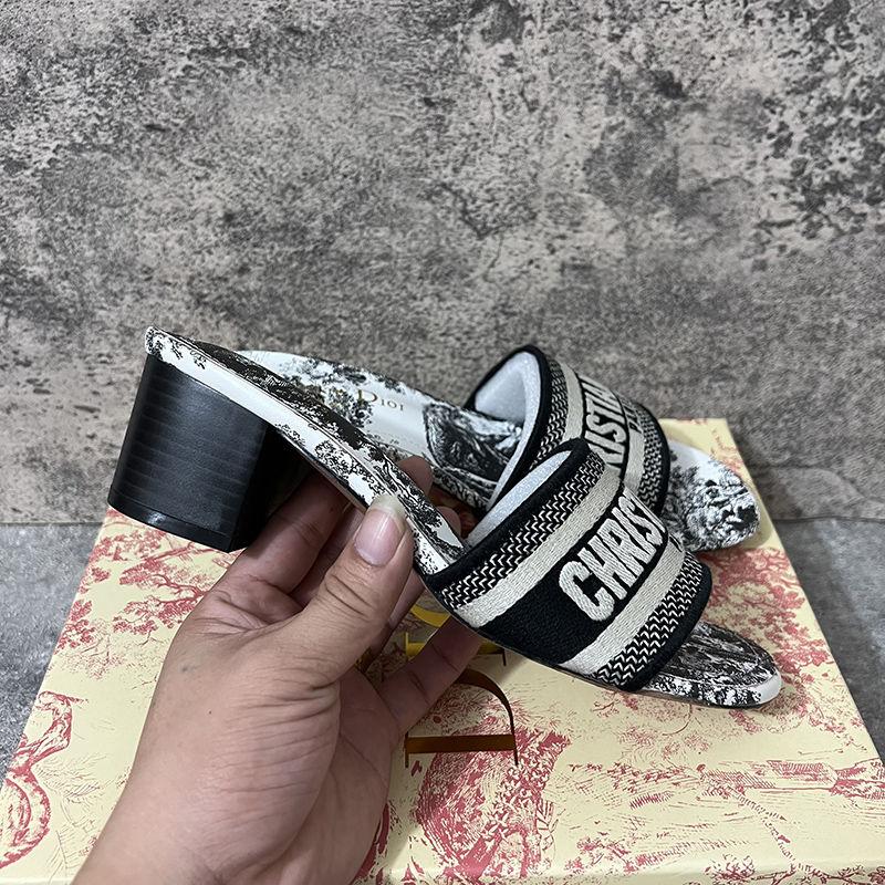 New Fashion D Logo women's slippersPD052024022701