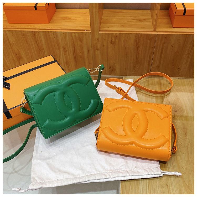 New Crossbody Bag Fashionable Small Square Bag Shoulder 1024071522