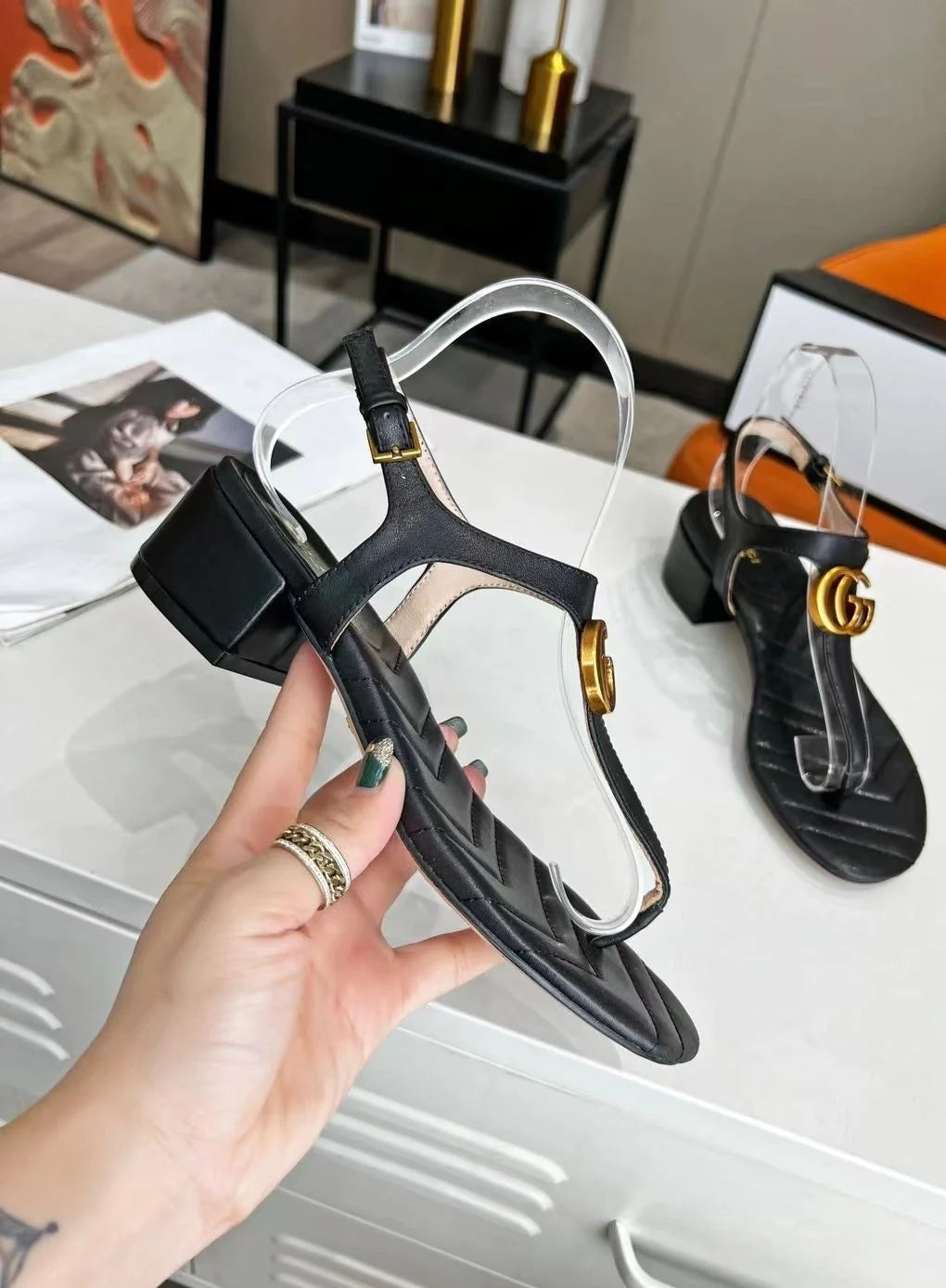 New Women's Sandals Double G Buckle Outer Wear All-match 1024031807