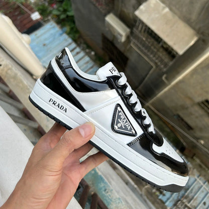 P New Women's Shoes Casual Shoes Triangle Buckle Lace-up Sneakers 1024060508