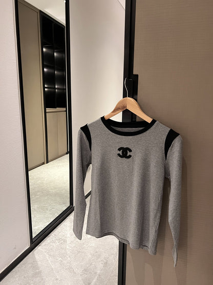 CNL Knitted Bottoming Sweater 0724090302