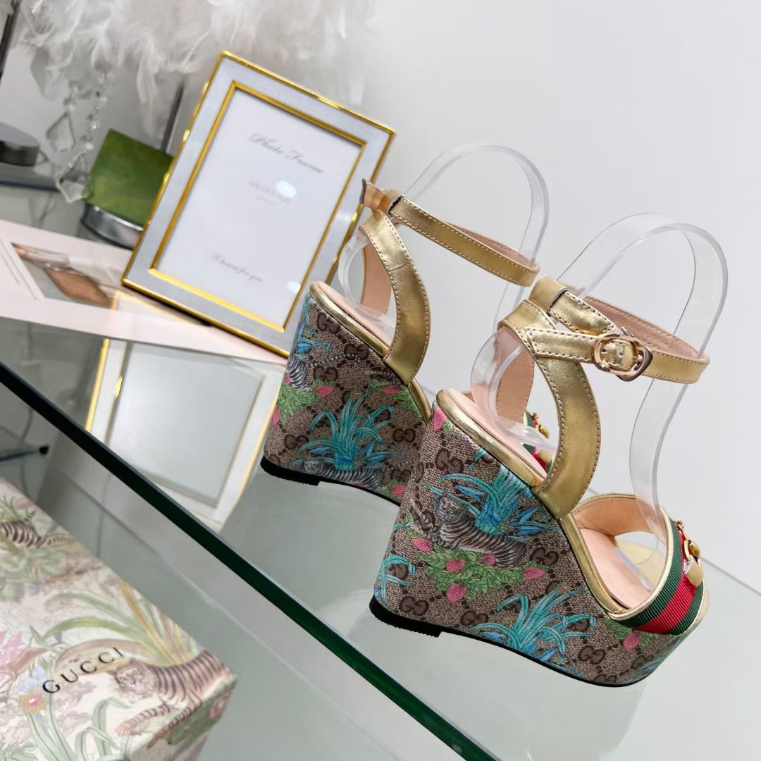 flower and bird Cordyceps series all-match sandals-02