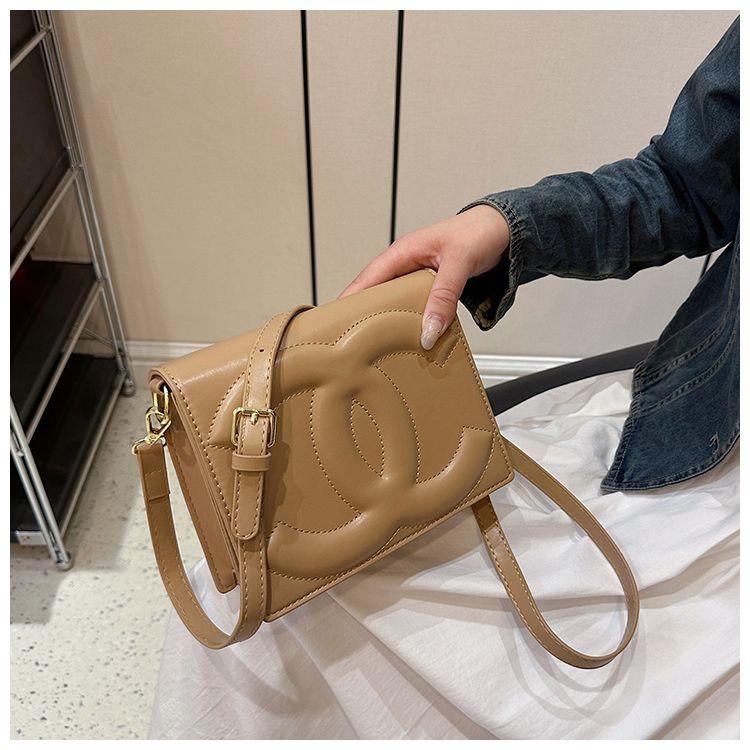 New Crossbody Bag Fashionable Small Square Bag Shoulder 1024071522