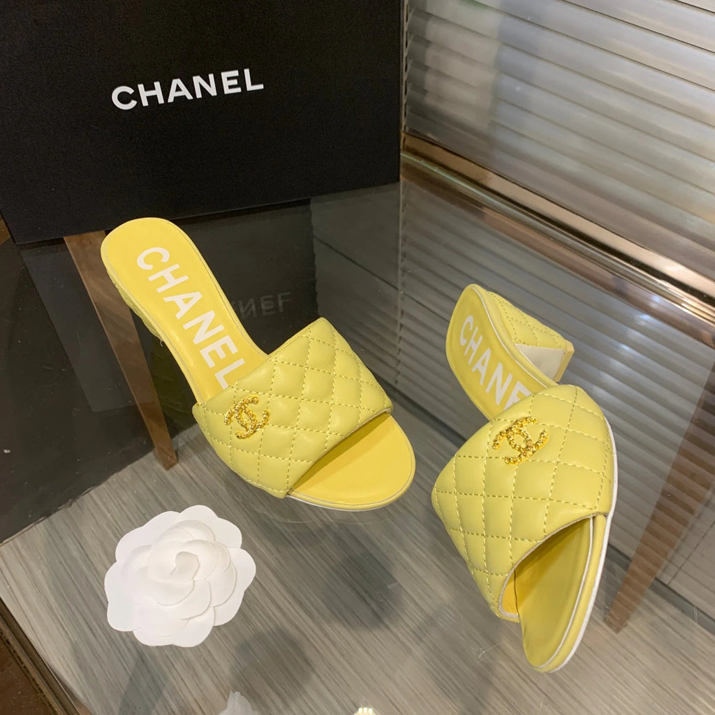 New Fashion Classic Versatile Leather Slippers 1024062811