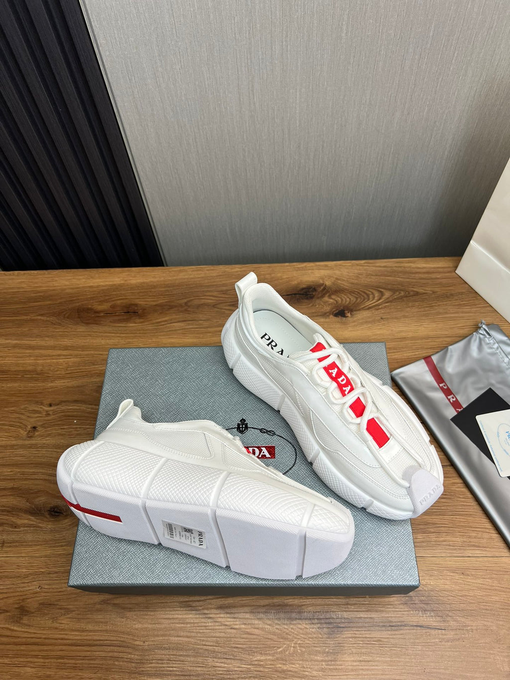 PR patent leather and mesh lace-up sneakers 0724111901