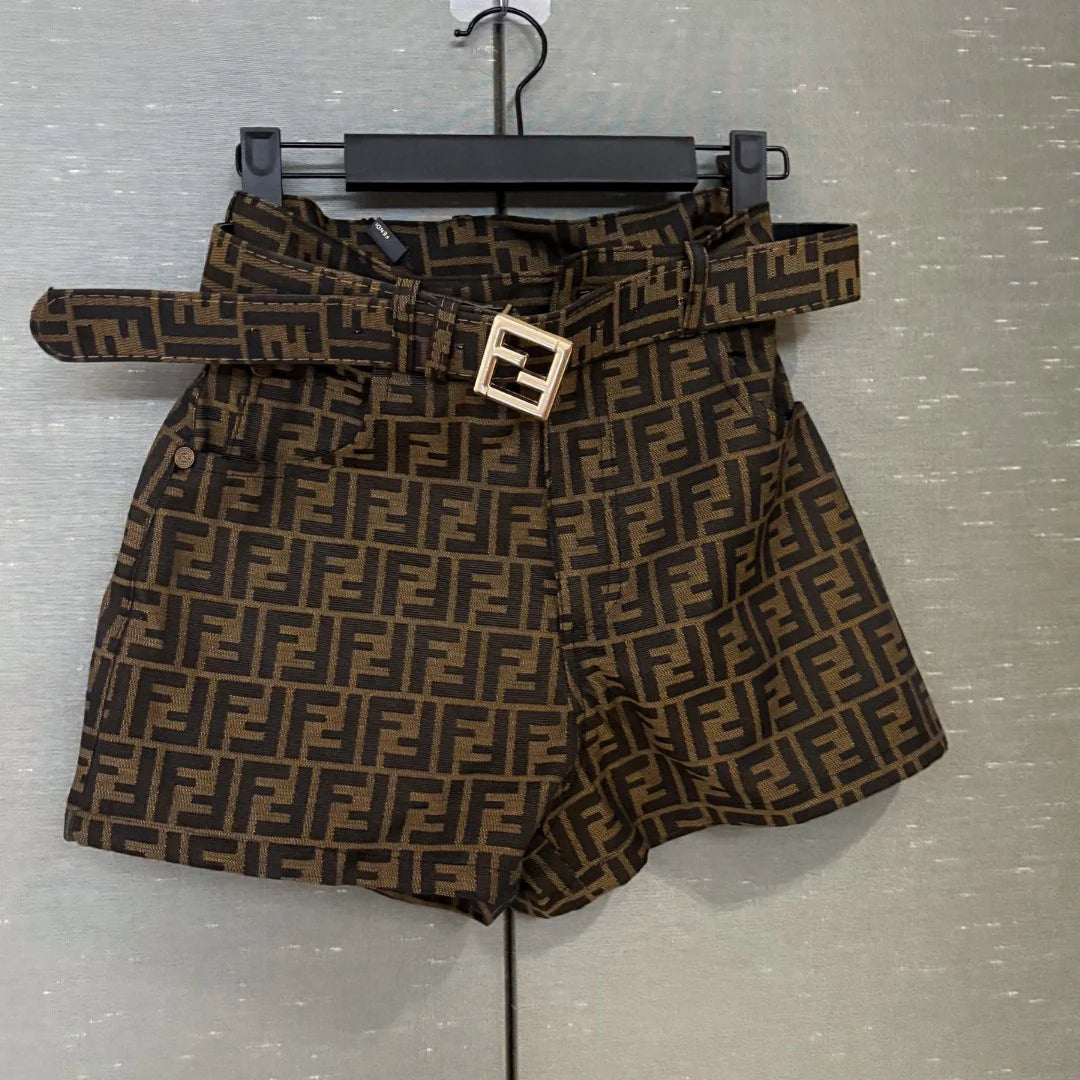 New women's fashion versatile printed shorts 1025051209