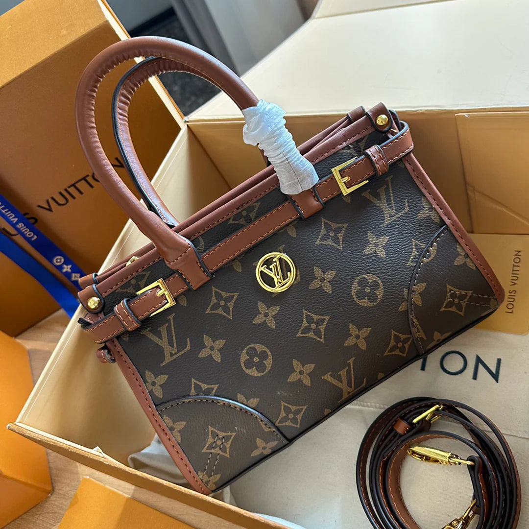 New Fashion Versatile Crossbody Bag 1024032628