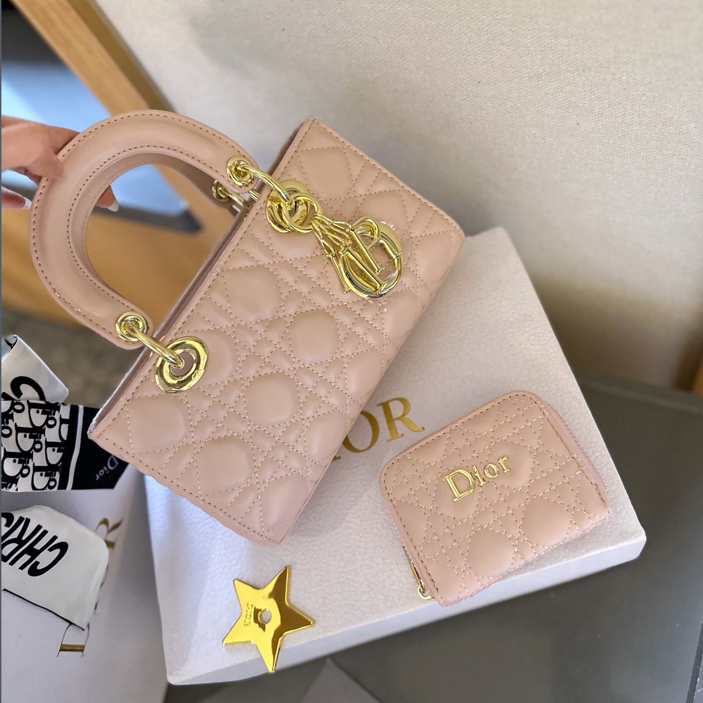 DIO Classic Tote Bag XC24100804