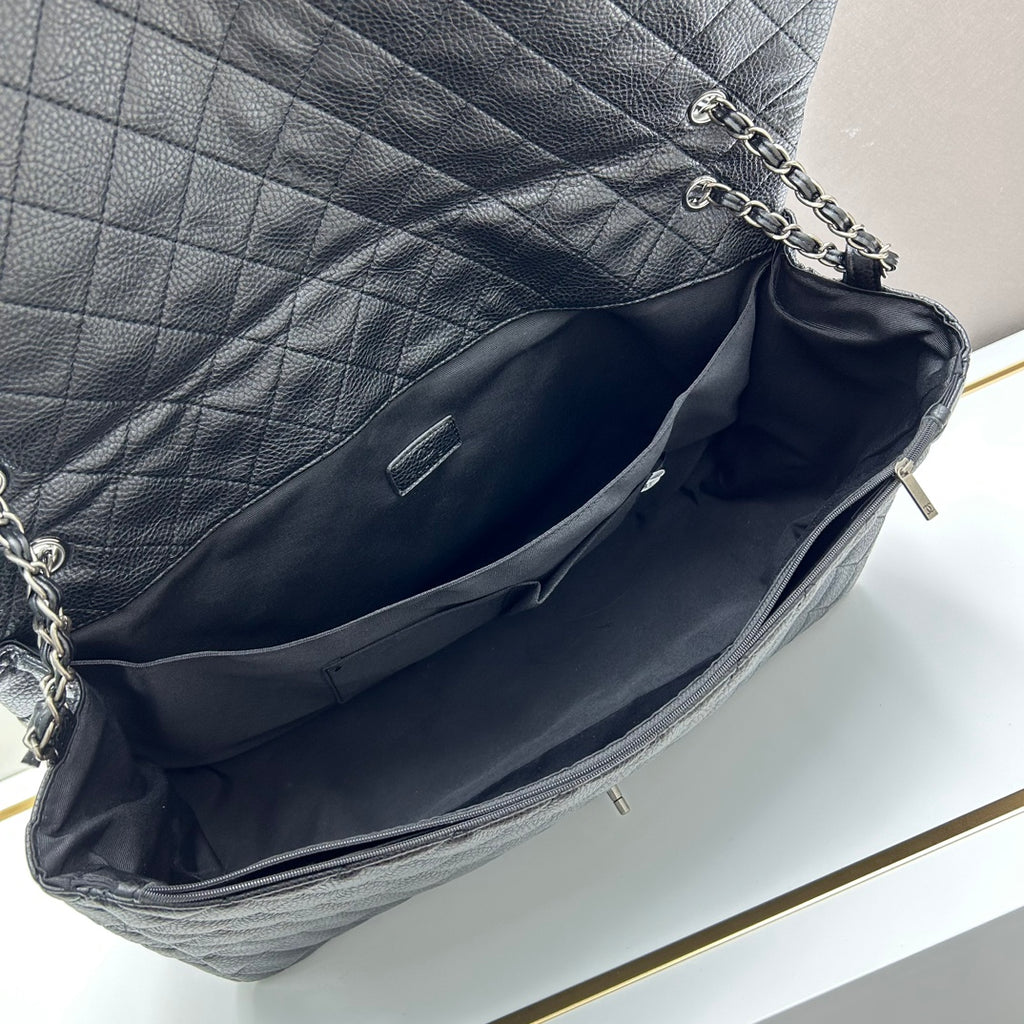 CNL CF oversized airport bag underarm bag 1824062403