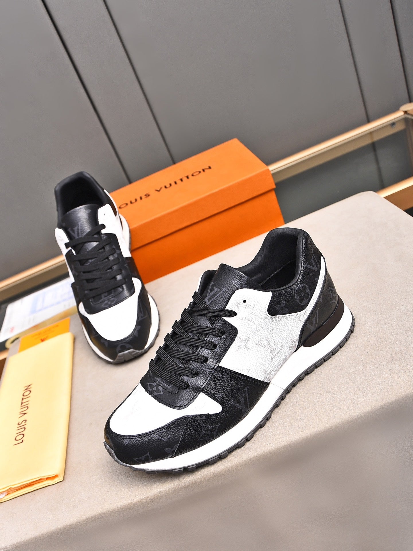 Lvv fashion printed rubber sole sports shoes 0725060604