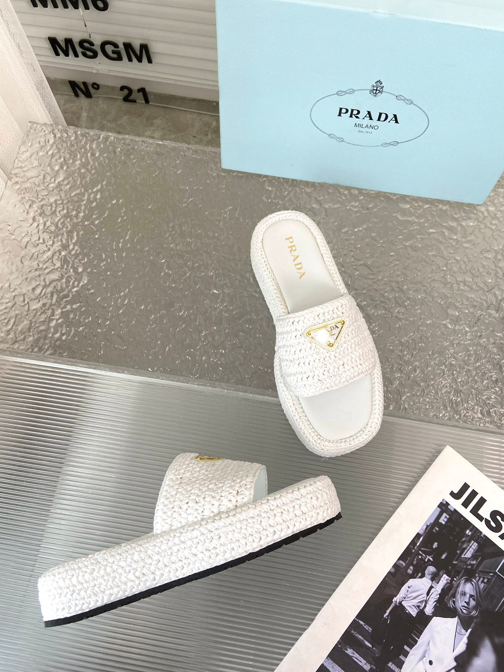 Spring and summer new style woven thick-soled triangle buckle strap slippers 0724032001