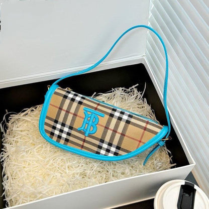 New Large Capacity Commuter Leisure All-match Shoulder Bag 1024070319