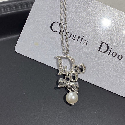 Fashionable Diamond Pearl Necklace Bow Necklace X091112