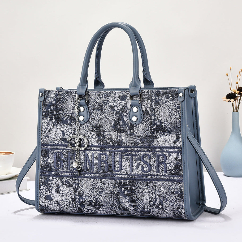Chinese-style embroidered women's handbag 2025080809