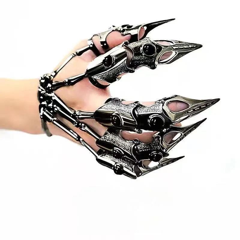 Necromantic Armor Skeleton Skeleton Bracelet and Finger Claws