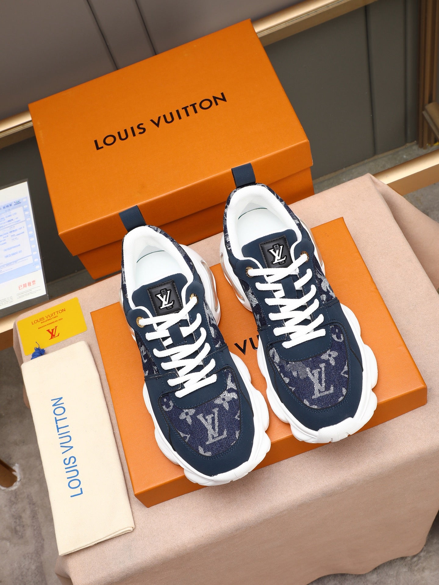 Lvv 25ss Autumn New Printed sports shoes 0725081801