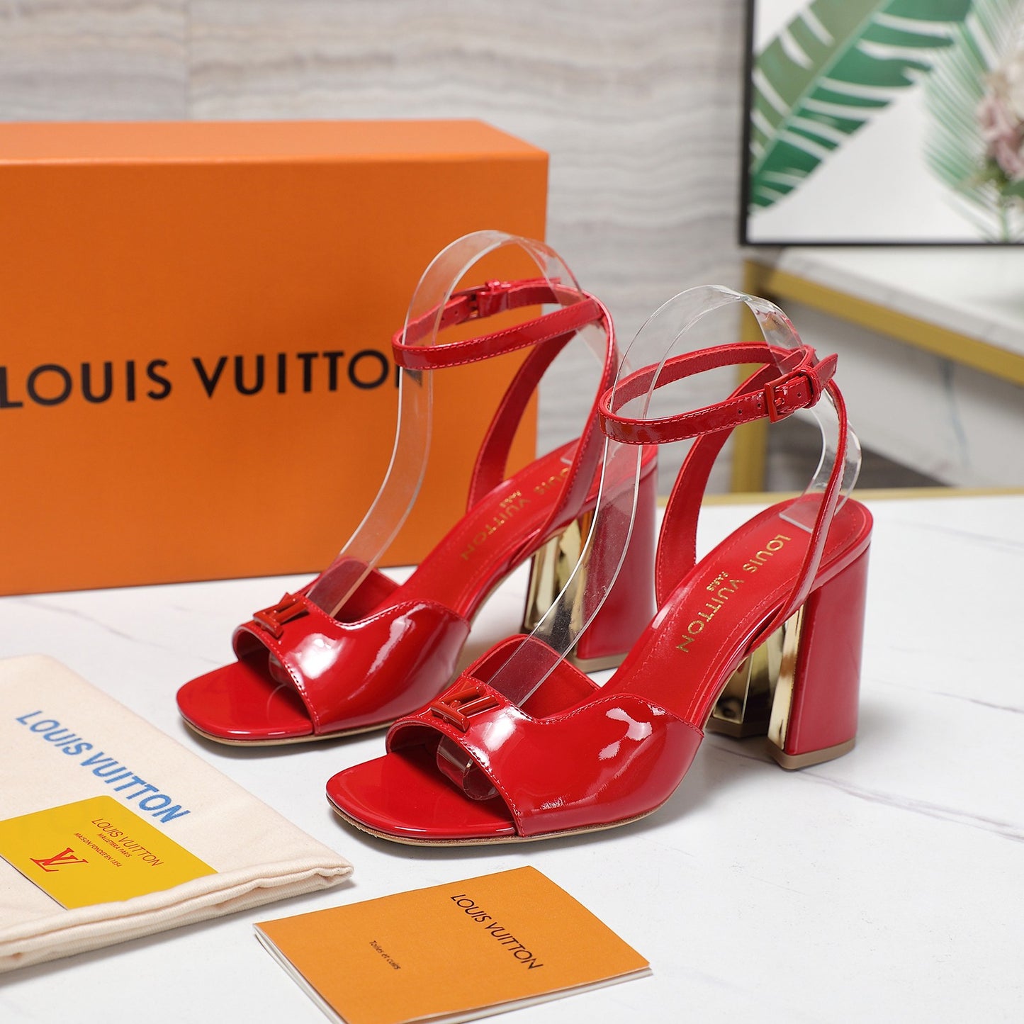 Lvv 25ss new high-heeled sandals 0725102305