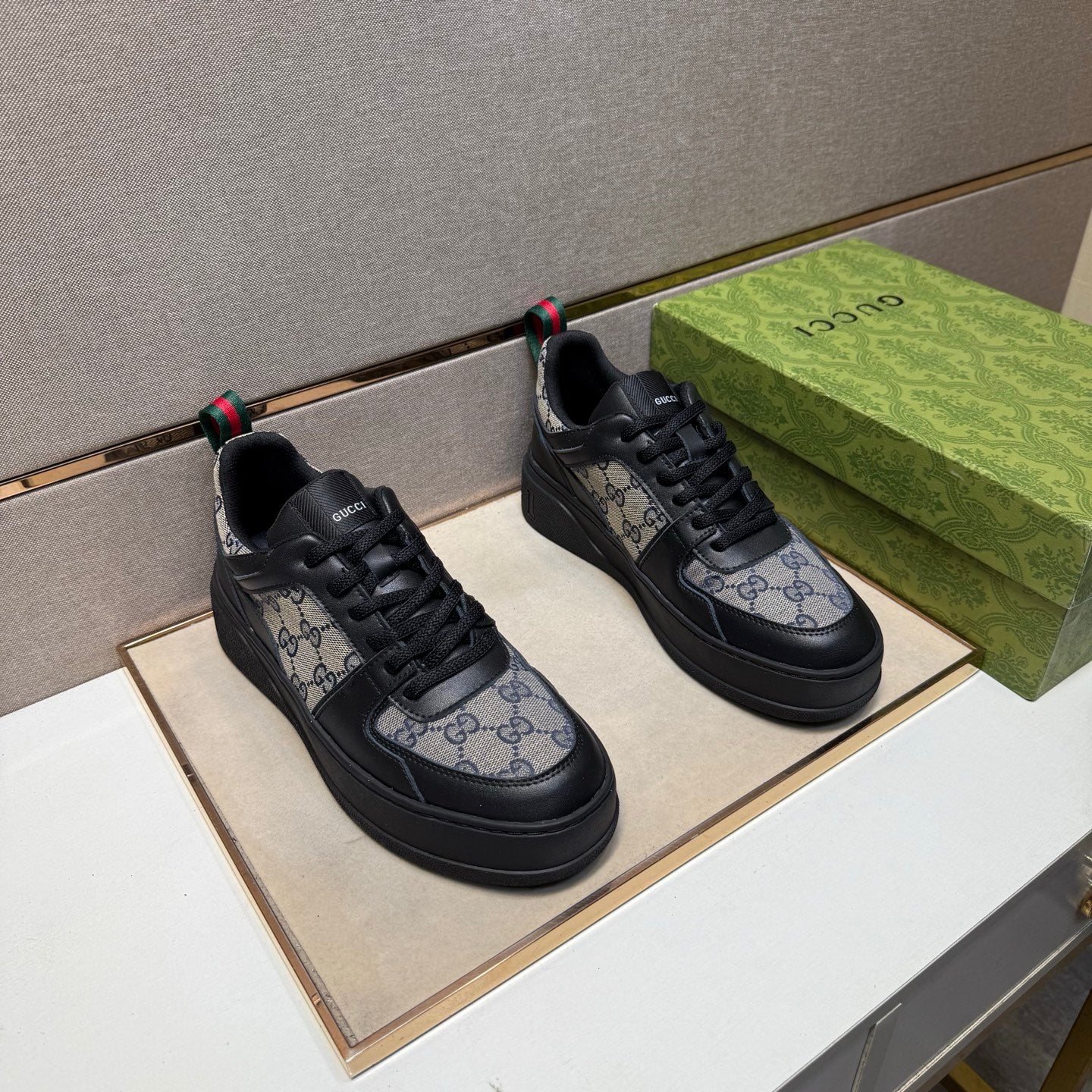 GG Fashion Men's patchwork sports shoes 0725101001